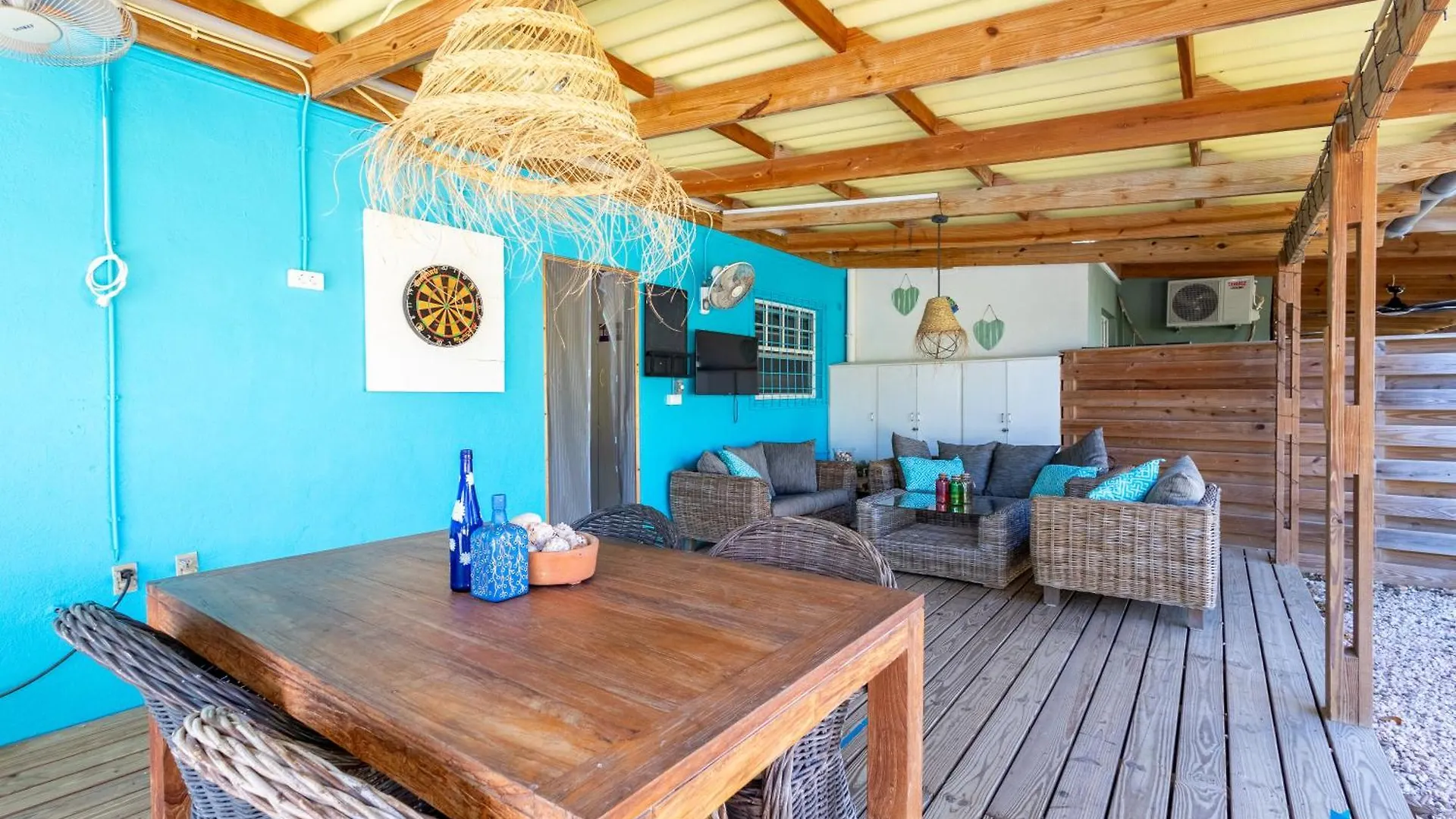 Caribbean Vibes / 2 Bedroom House With Big Terrace Kralendijk